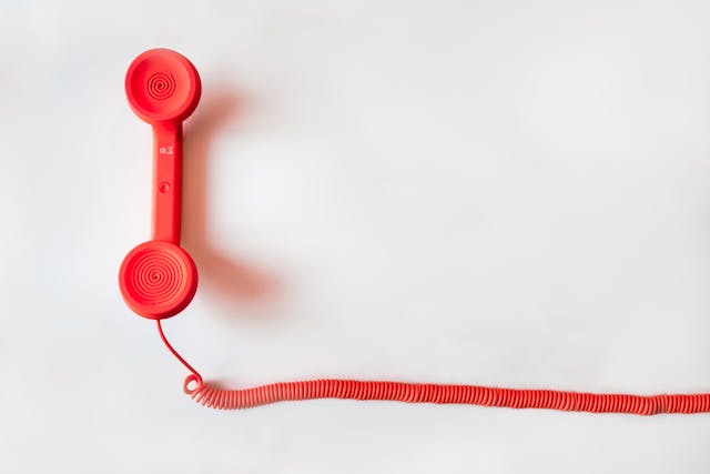 telephone rouge faq chatbot